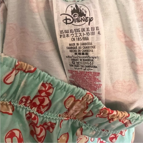 Disney Gingerbread Candy Cane Mickey Mouse Adult Pajamas Womens xl Christmas pjs - Picture 13 of 13